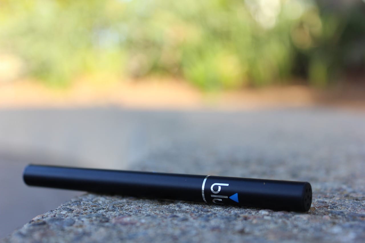 Etiquette for Using Vape Pens in Public Spaces